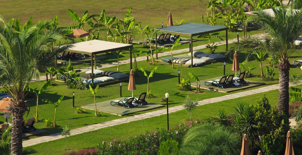 Novum Garden Side Hotel Exterior photo