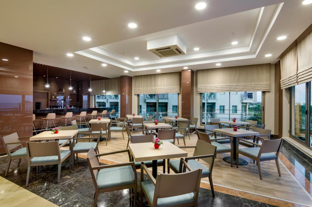Novum Garden Side Hotel Exterior photo